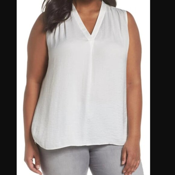 Vince Camuto Sleeveless V-Neck Blouse White Plus Size 3XL - Picture 2 of 7